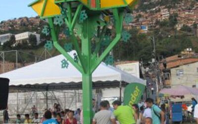 “DOÑA ROSALBA Y SU FLOR”